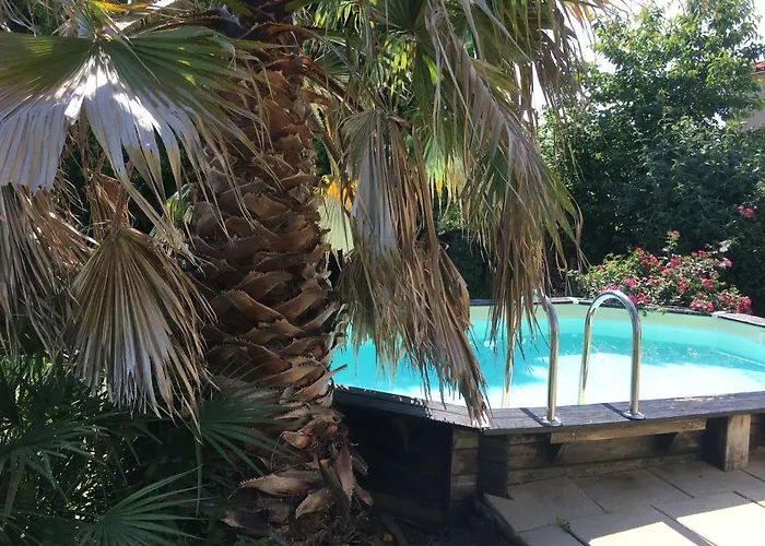 펜션 Contemporaine La Réorthe